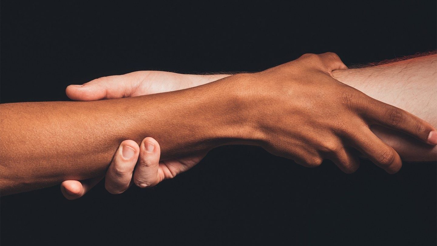 La dignidad humana y la opción por quienes más sufren